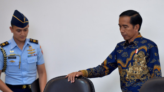 Jokowi pimpin rapat kabinet antisipasi medsos. (Foto: Antara/Widodo S. Jusuf)