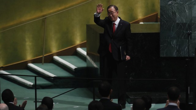 Salam perpisahan Ban Ki-moon sebagai Sekjen PBB (Foto: Reuters/Lucas Jackson)