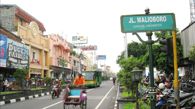 Jalan Malioboro Yogyakarta (Foto: Wikimedia)