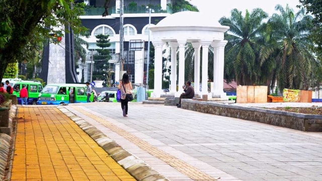 Salah satu trotoar di daerah Bogor. (Foto: bogohkabogor.kotabogor.go.id)