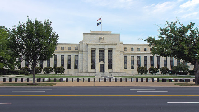 Gedung The Fed di kota Washington DC.  (Foto: Wikimedia Commons)