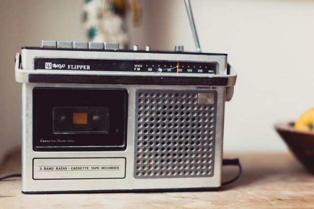 Radio, salah satu teknologi media massa. (Foto: Pixabay)