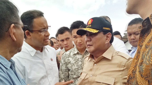 Kunjungan Prabowo dan Anies di Kampung Akuarium. (Foto: Nadia Riso/kumparan)