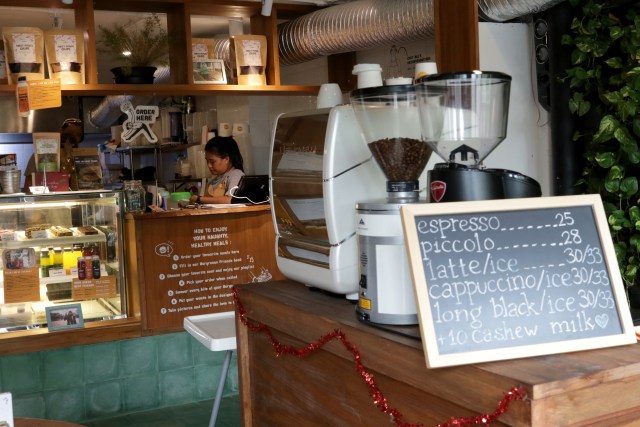 Menu berbagai jenis kopi. (Foto: Fanny Kusumawardhani/kumparan)