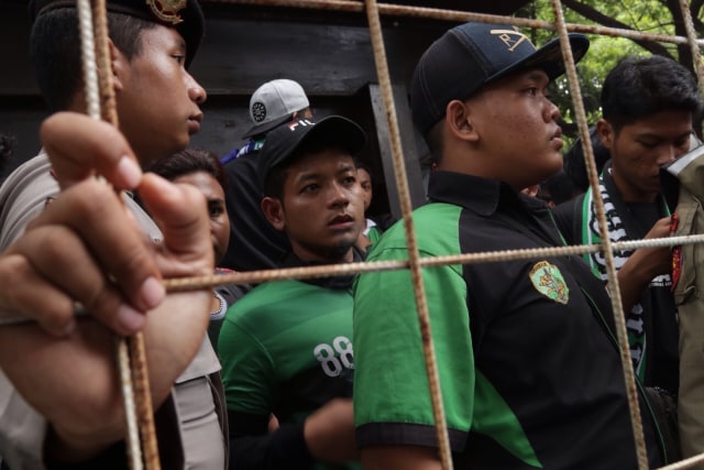 Bonek hadiri kongres PSSI di Bandung. (Foto: Fanny Kusumawardhani/kumparan)