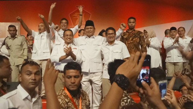 Suara Pendukung Jokowi Diprediksi Beralih ke Capres yang Diusung PDIP di 2024 (40351)