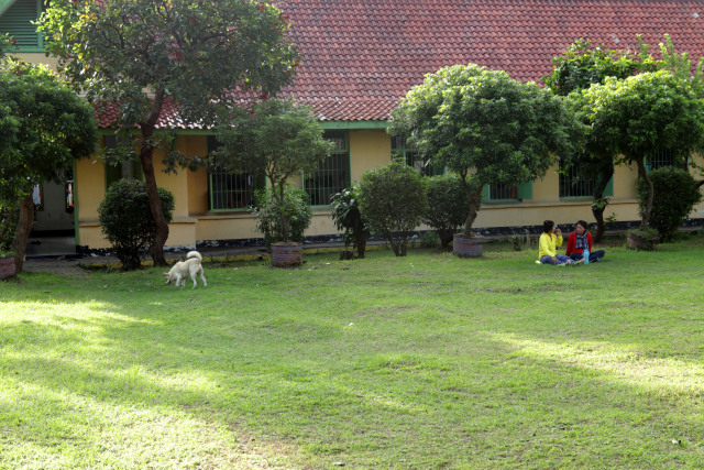 Lapangan hijau di Lapas Tangerang. (Foto: Fanny Kusumawardhani/kumparan)