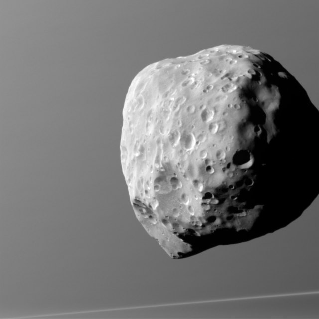 Penampakan satelit dari Saturnus, Epimetheus (Foto: NASA/JPL-Caltech/Space Science Institute)