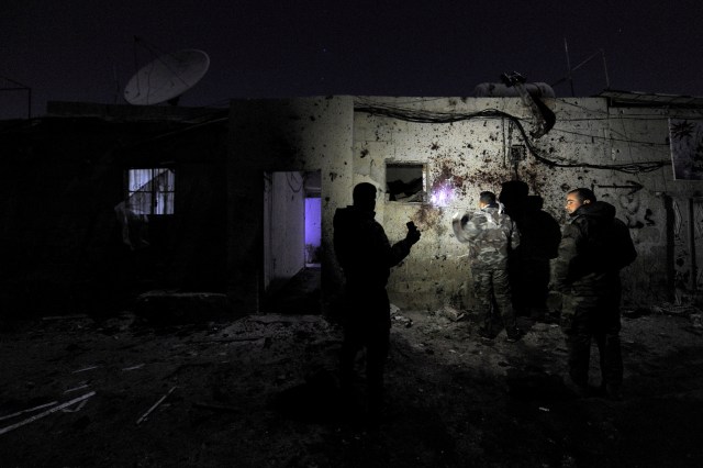 Bom bunuh diri di Damaskus (Foto: Reuters/Omar Sanadiki)