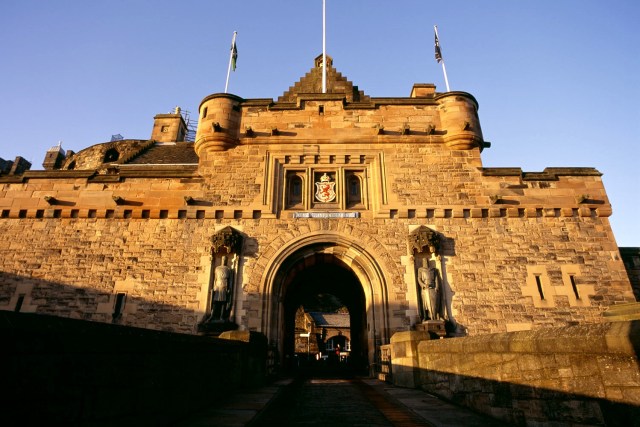 Kastil Edinburgh yang terkenal angker. (Foto: Dok. edinburghcastle.gov.uk)