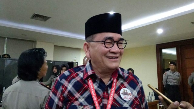 Ruhut Sitompul sebelum sidang Ahok dimulai. (Foto: Taufik Rahadian/kumparan)