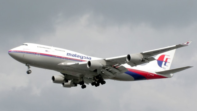 Pesawat Malaysia Airlines, Boeing 747-400. (Foto: Wikimedia Commons/Arpingstone)