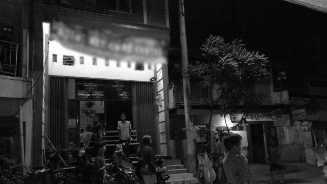Warnet ini berlokasi di Kalibaru, Cilincing (Foto: Rini Friastuti/kumparan)