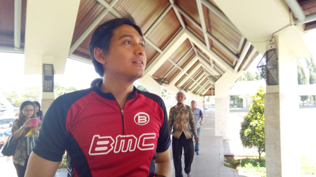 Semua Tentang Lucky Hakim Indadari Mindrayanti Terlengkap