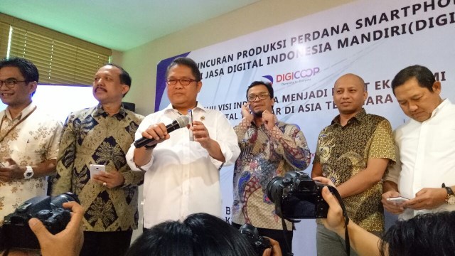 Menkominfo Rudiantara meluncurkan DigiCoop (Foto: Muhammad Fikrie/kumparan)