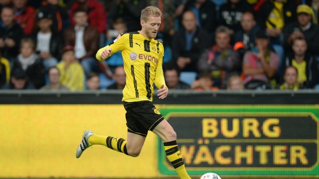 Schuerrle jadi salah satu pahlawan Dortmund. (Foto: Deniz Calagan/Getty Images)