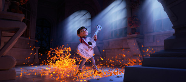 Salah satu adegan dalam film Coco. (Foto: Dok. Disney-Pixar)