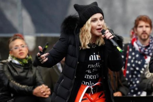 Madonna memberikan sambutan di Women's March. (Foto: Reuters)
