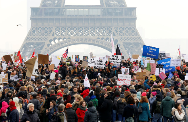 Women's March di Paris, Perancis. (Foto: Jacky Naegelen/Reuters)