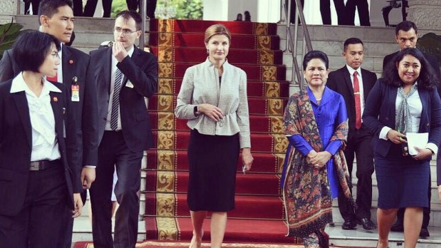 Marlisa W Soepeno bersama Ibu Negara Iriana (Foto: Dok. Pribadi Marlisa W Soepeno)