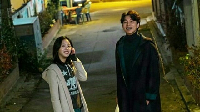 Gong Yoo dan Kim Go-Eun beradu akting. (Foto: Instagram @goblin_tvnofficial)