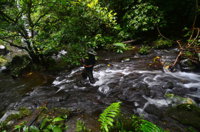 Sungai di Gunung Galunggung (Foto: Adeng Bustomi/kumparan)