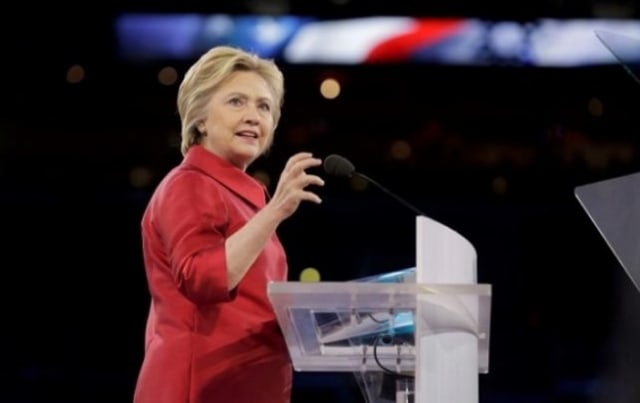 Hillary Clinton  Foto: Reuters/Joshua Roberts