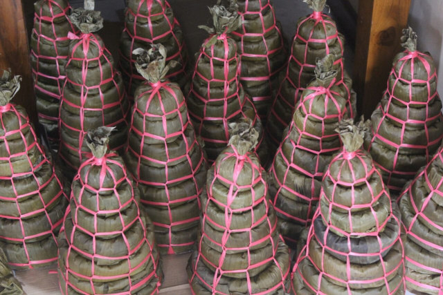 Proses Pembuatan Kue Keranjang