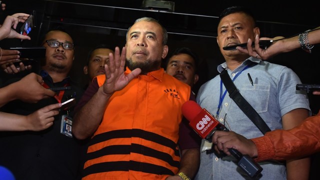 Patrialis Akbar ditahan KPK (Foto: Wahyu Putro/Antara)