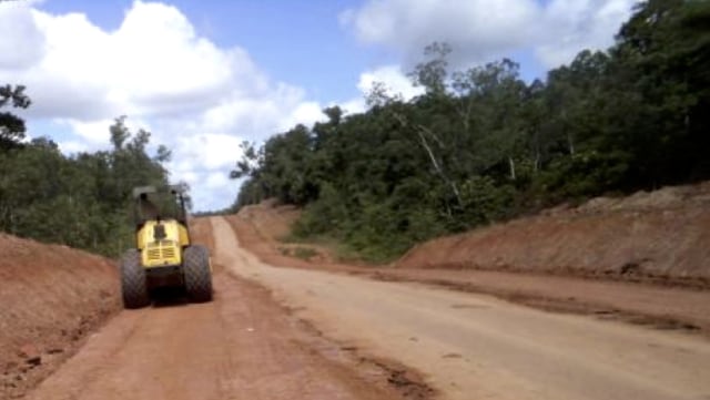 Pembangunan Jalan Trans Papua (Foto: Dok. Kantor Staf Kepresidenan)