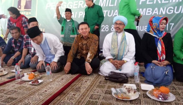 Ahok di deklarasi dari kader perempuan PPP. (Foto: Wandha Nur/kumparan)