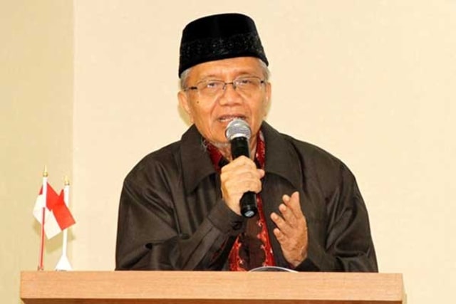 Taufiq Ismail, sastrawan. (Foto: Dok. Kemendikbud/Billy Antoro)