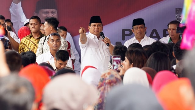 Prabowo saat berkampanye untuk Anies-Sandi. (Foto: Aditia Noviansyah/kumparan)