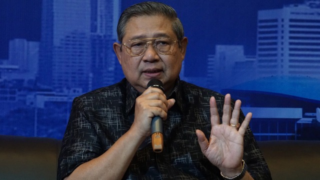 SBY saat konferensi pers di Wisma Proklamasi. (Foto: Aditia Noviansyah/kumparan)