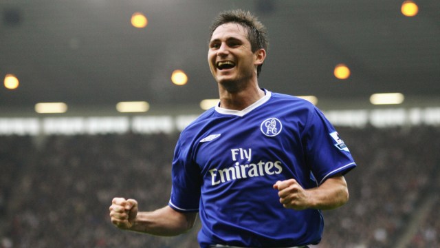 Frank Lampard saat masih jadi pemain Chelsea. Foto: Shaun Botterill/Getty Images
