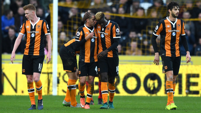 Hull City celaka akibat gol bunuh diri. (Foto: Gareth Copley/Getty Images)