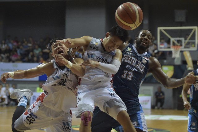 Aspac vs Pelita Jaya. (Foto: Antara/Rosa Panggabean)