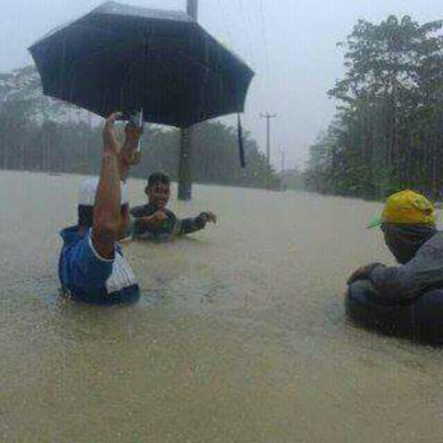 Banjir di Malimping, Banten, (Foto: Istimewa)