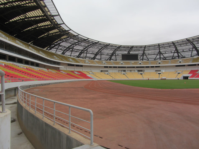 Suasana di dalam stadium di Angola. (Foto: Wikimedia Commons)