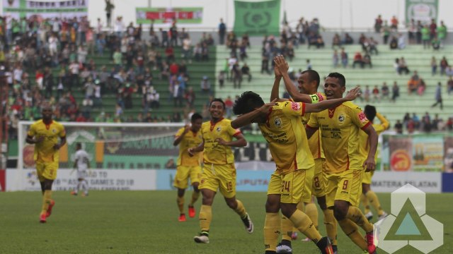 Sriwijaya FC di laga ISC A 2016 melawan Persiba. (Foto: PT GTS)