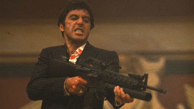 Aksi Al Pacino dalam film Scarface. (Foto: Dok. Universal Pictures)