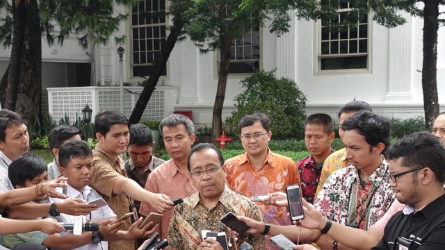 Mensesneg Pratikno di Istana (Foto: Rosa/antara)