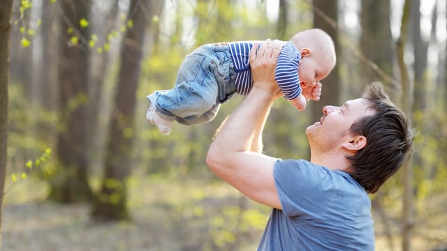 Pria penyuka bayi dianggap menarik. (Foto: Thinkstock)