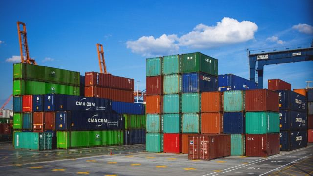 Ilustrai ekspor impor di pelabuhan (Foto: Pixabay)