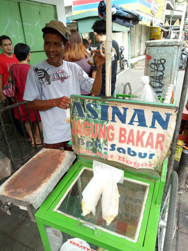 Ngebir Halal di China Town Bogor (3)