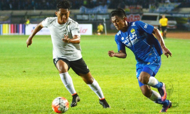 Persib melawan Persela dalam Piala Presiden 2017. (Foto: Dok. PSSI)