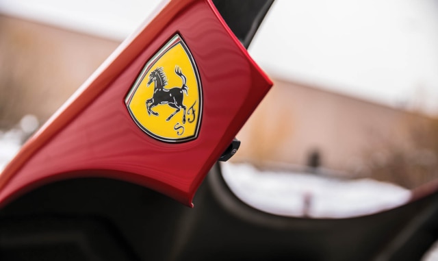 Ferrari F50 (Foto: carscoops.com)