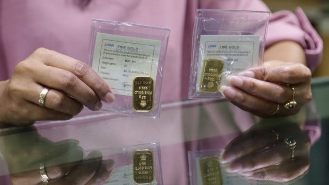 Ilustrasi harga emas Antam  Foto: Fanny Kusumawardhani/Kumparan 