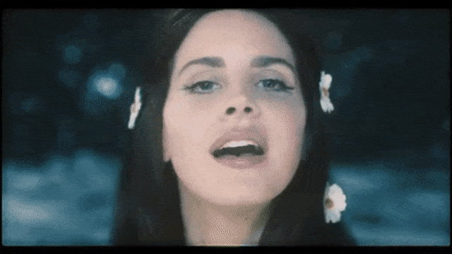 Adegan dalam video klip 'Love'. (Foto: LanaDelReyVEVO/Youtube)