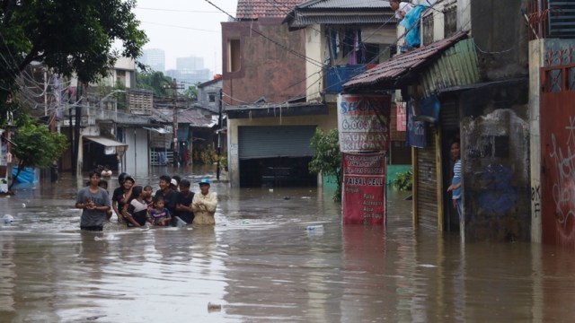 Banjir Kemang Utara (Foto: Fanny Kusumawardhani/kumparan)